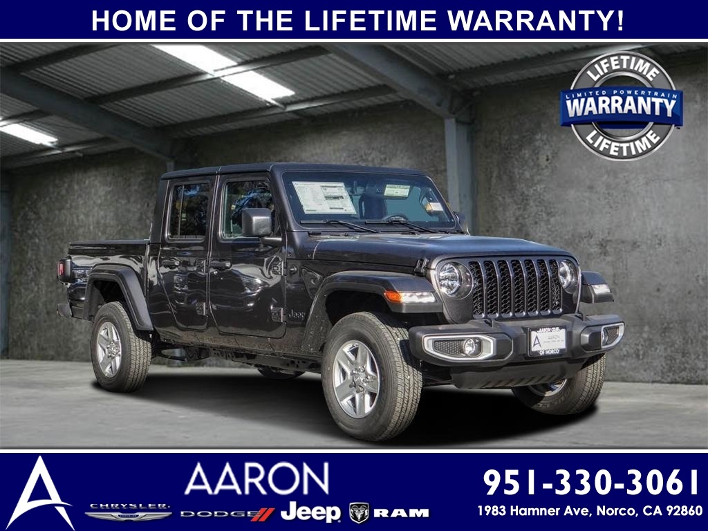 Granite Crystal Metallic Clearcoat New 2023 Jeep Gladiator Sport  in Norco, CA