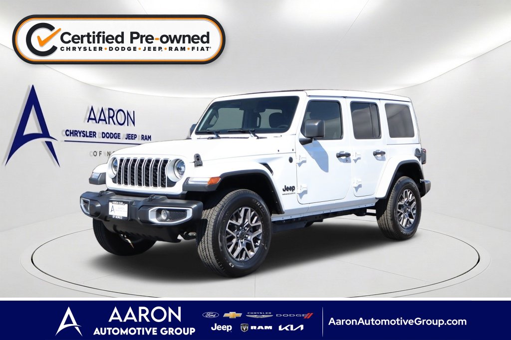 Bright White Clearcoat Used 2026 Jeep Wrangler Sahara  in Norco, CA