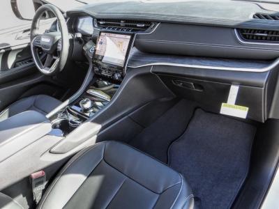 New 2023 Jeep Grand Cherokee Limited  in Norco, CA 14