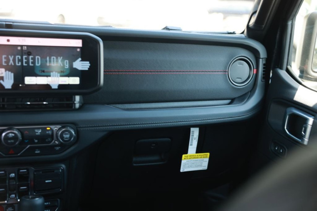 New 2026 Jeep Gladiator Rubicon  in Norco, CA 25