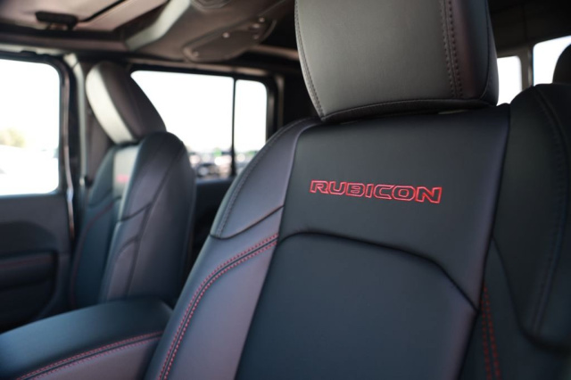 New 2026 Jeep Gladiator Rubicon  in Norco, CA 15