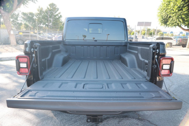 New 2026 Jeep Gladiator Rubicon  in Norco, CA 33