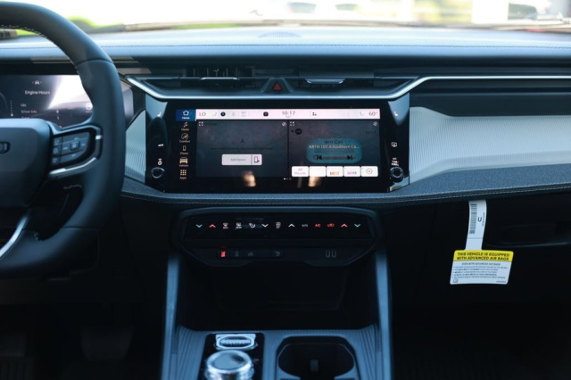 New 2026 Jeep Cherokee Laredo  in Norco, CA 23