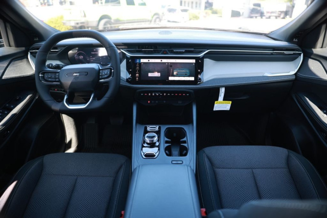 New 2026 Jeep Cherokee Laredo  in Norco, CA 21