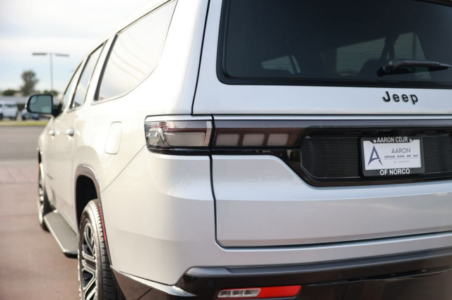 New 2026 Jeep Grand Wagoneer L   in Norco, CA 8
