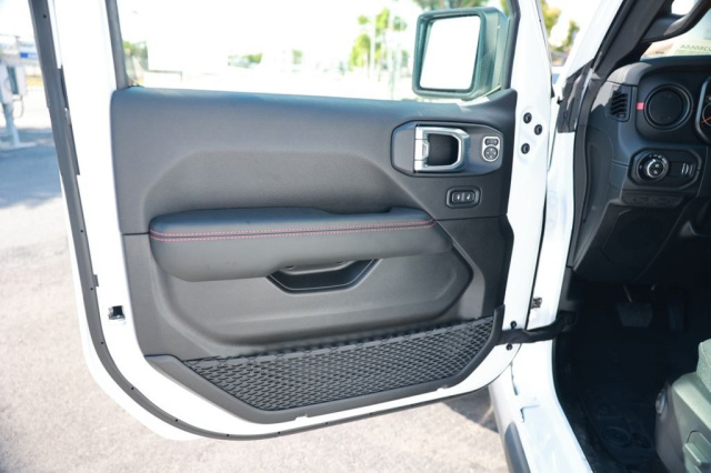 New 2026 Jeep Gladiator Rubicon  in Norco, CA 13