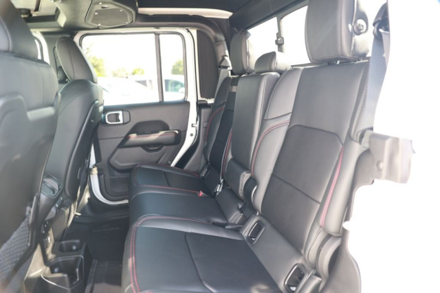 New 2026 Jeep Gladiator Rubicon  in Norco, CA 31