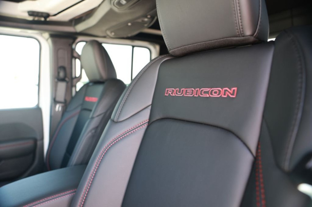 New 2026 Jeep Gladiator Rubicon  in Norco, CA 16