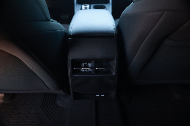 New 2026 Jeep Cherokee Laredo  in Norco, CA 27