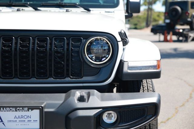 New 2026 Jeep Gladiator Sport S  in Norco, CA 4