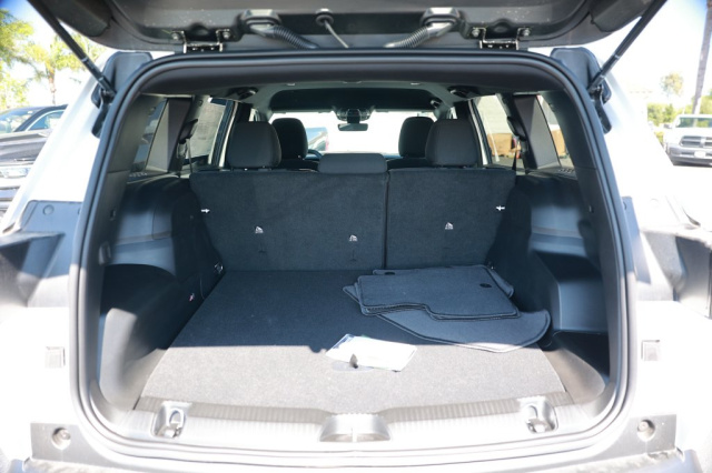 New 2026 Jeep Cherokee Laredo  in Norco, CA 31