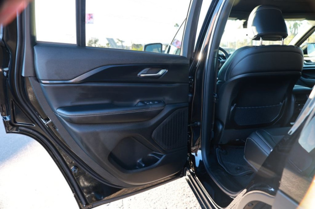 New 2025 Jeep Grand Cherokee Altitude X  in Norco, CA 27