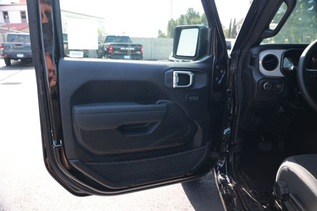 New 2026 Jeep Gladiator Sport  in Norco, CA 12
