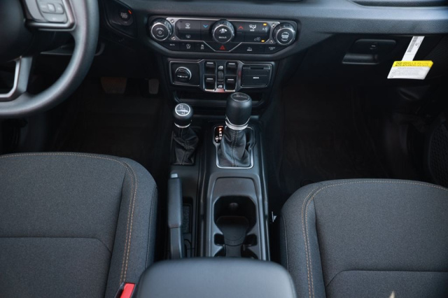New 2026 Jeep Gladiator Sport  in Norco, CA 25
