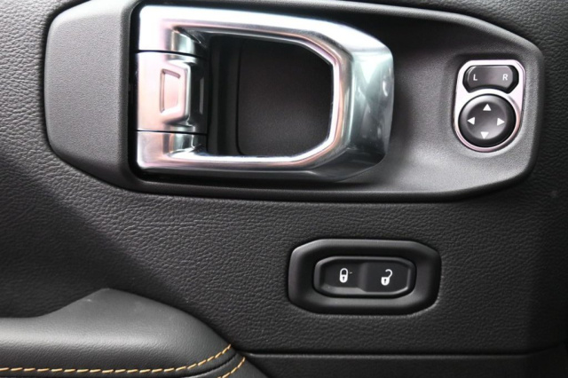 New 2025 Jeep Wrangler Sahara  in Norco, CA 25