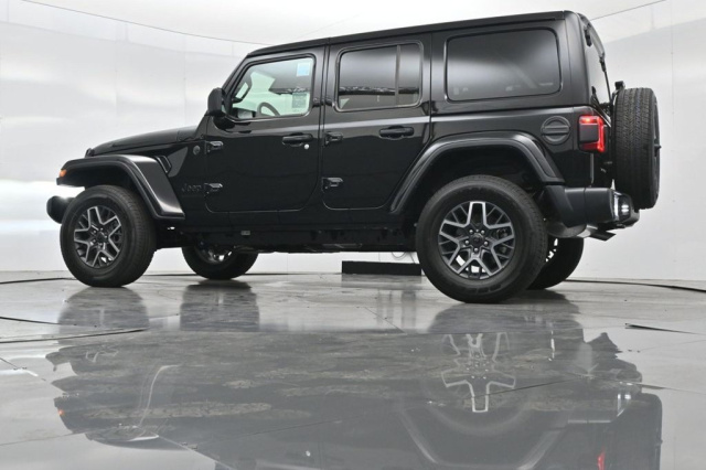 New 2025 Jeep Wrangler Sahara  in Norco, CA 35