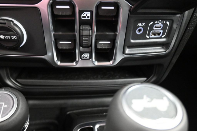 New 2025 Jeep Wrangler Sahara  in Norco, CA 21