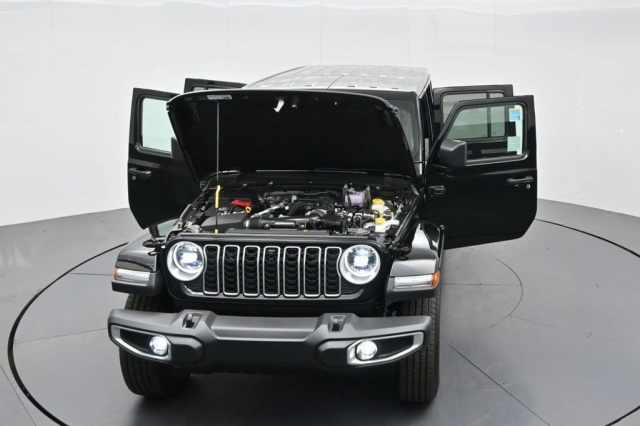 New 2025 Jeep Wrangler Sahara  in Norco, CA 26