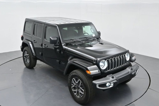 New 2025 Jeep Wrangler Sahara  in Norco, CA 39
