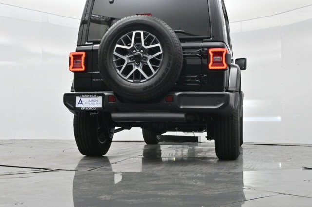 New 2025 Jeep Wrangler Sahara  in Norco, CA 33