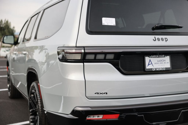 New 2026 Jeep Grand Wagoneer L Limited Reserve  in Norco, CA 8