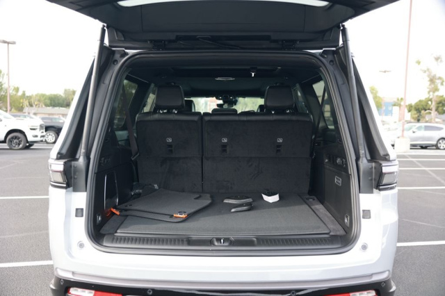 New 2026 Jeep Grand Wagoneer L Limited Reserve  in Norco, CA 36