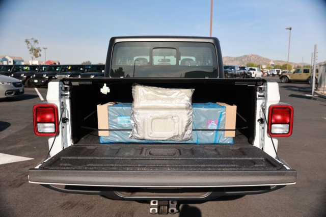 New 2026 Jeep Gladiator Sport  in Norco, CA 32
