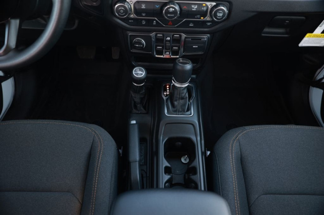 New 2026 Jeep Gladiator Sport  in Norco, CA 25