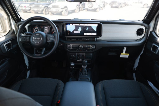 New 2026 Jeep Gladiator Sport  in Norco, CA 21