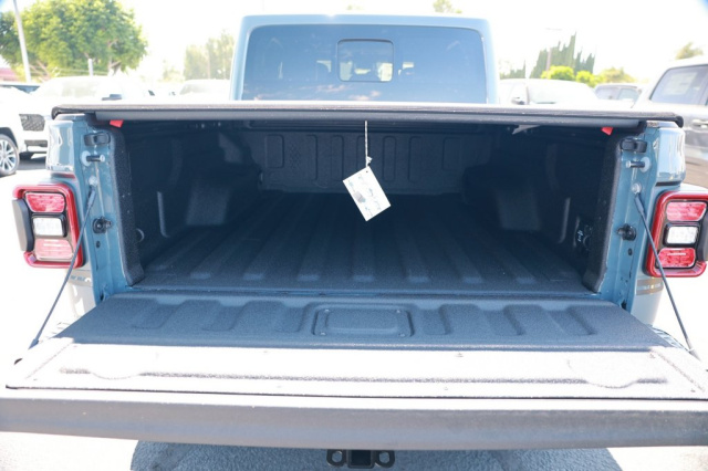 New 2026 Jeep Gladiator Shadow Ops  in Norco, CA 37