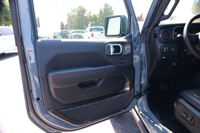 New 2026 Jeep Gladiator Shadow Ops  in Norco, CA 16