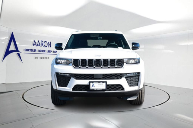 New 2026 Jeep Grand Cherokee Limited  in Norco, CA 3