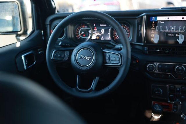 New 2026 Jeep Gladiator Rubicon  in Norco, CA 24
