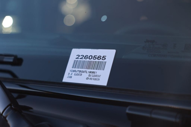 New 2026 Jeep Gladiator Rubicon  in Norco, CA 38