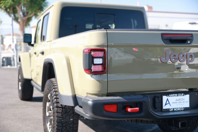 New 2026 Jeep Gladiator Rubicon  in Norco, CA 9