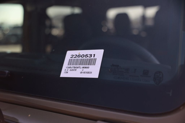 New 2026 Jeep Gladiator Rubicon  in Norco, CA 38