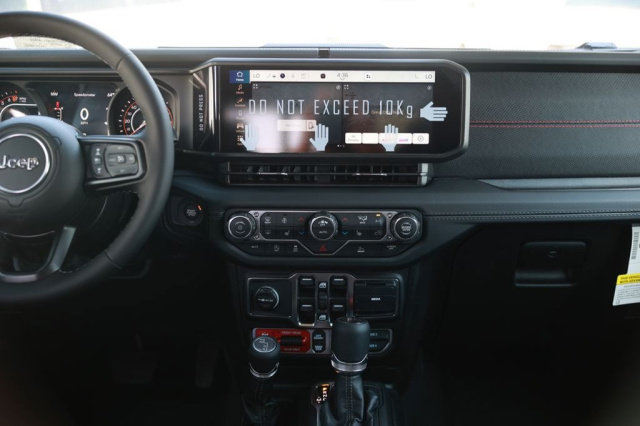 New 2026 Jeep Gladiator Rubicon  in Norco, CA 25