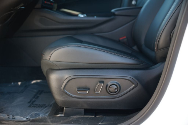 New 2026 Jeep Cherokee Limited  in Norco, CA 15