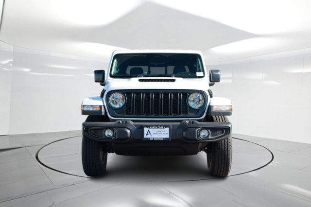 New 2026 Jeep Gladiator Sport S  in Norco, CA 3