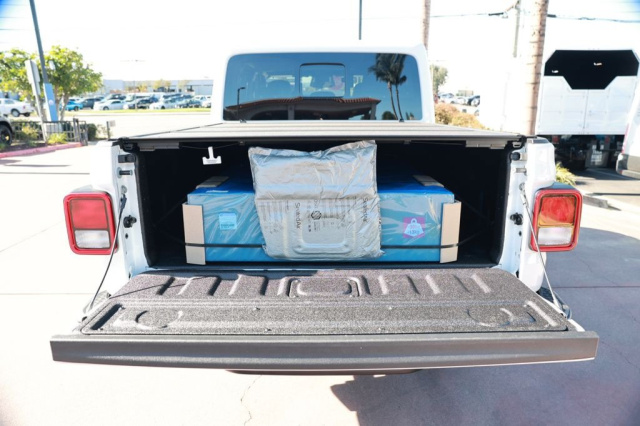 New 2026 Jeep Gladiator Sport S  in Norco, CA 31