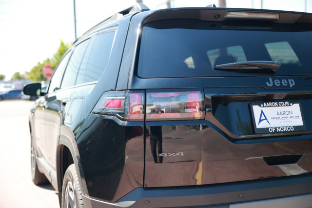 New 2026 Jeep Cherokee Laredo  in Norco, CA 9