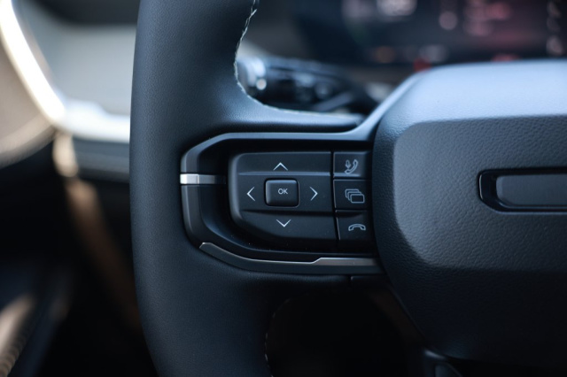 New 2026 Jeep Cherokee Laredo  in Norco, CA 17