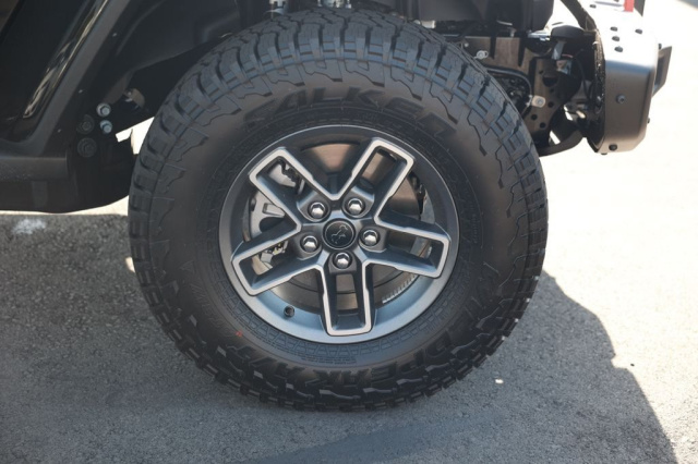 New 2026 Jeep Gladiator Mojave X  in Norco, CA 7
