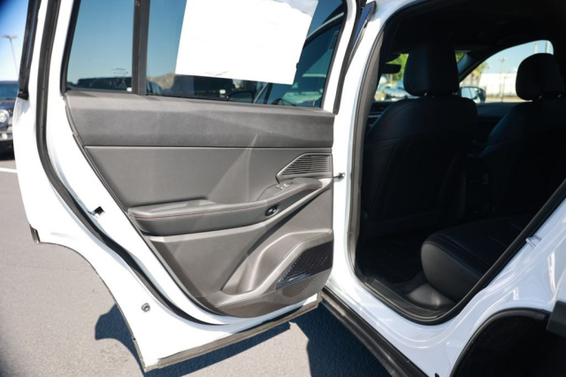 New 2026 Jeep Cherokee Limited  in Norco, CA 30