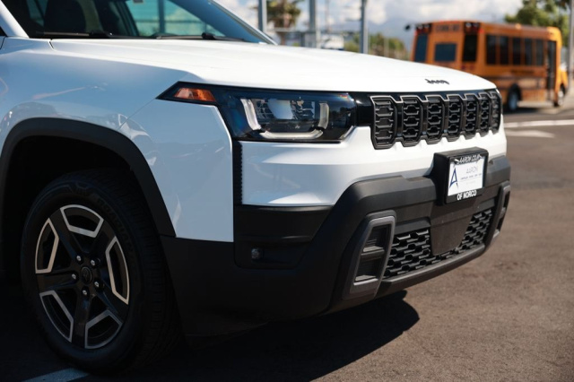 New 2026 Jeep Cherokee Limited  in Norco, CA 6