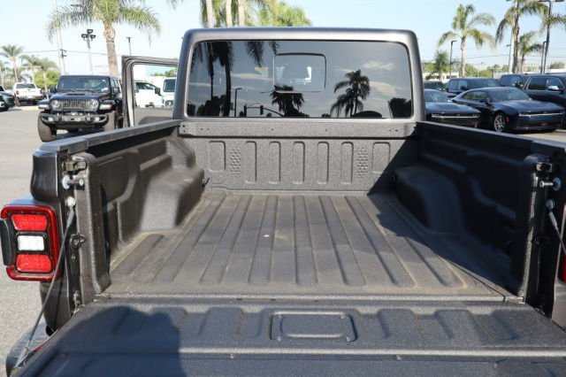New 2026 Jeep Gladiator Shadow Ops  in Norco, CA 31