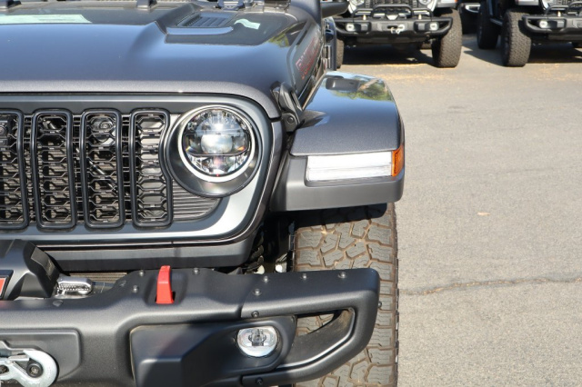 New 2026 Jeep Gladiator Shadow Ops  in Norco, CA 7