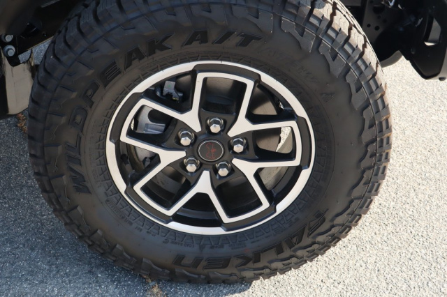 New 2026 Jeep Gladiator Shadow Ops  in Norco, CA 9