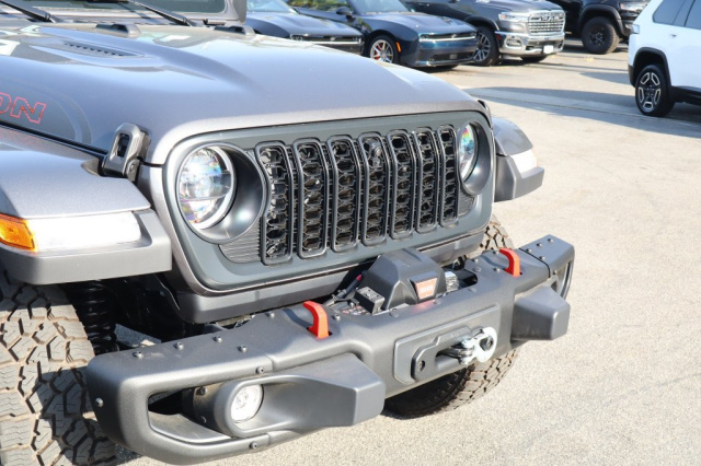 New 2026 Jeep Gladiator Shadow Ops  in Norco, CA 8