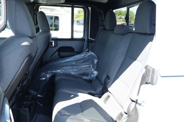 New 2026 Jeep Gladiator Rubicon  in Norco, CA 32